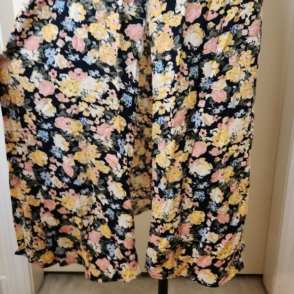 Vero Moda Floral Maxi Skirt - Picture 6 of 10